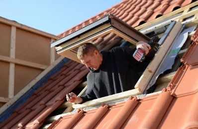 Pose de fenêtres de toit Velux à Ostreville